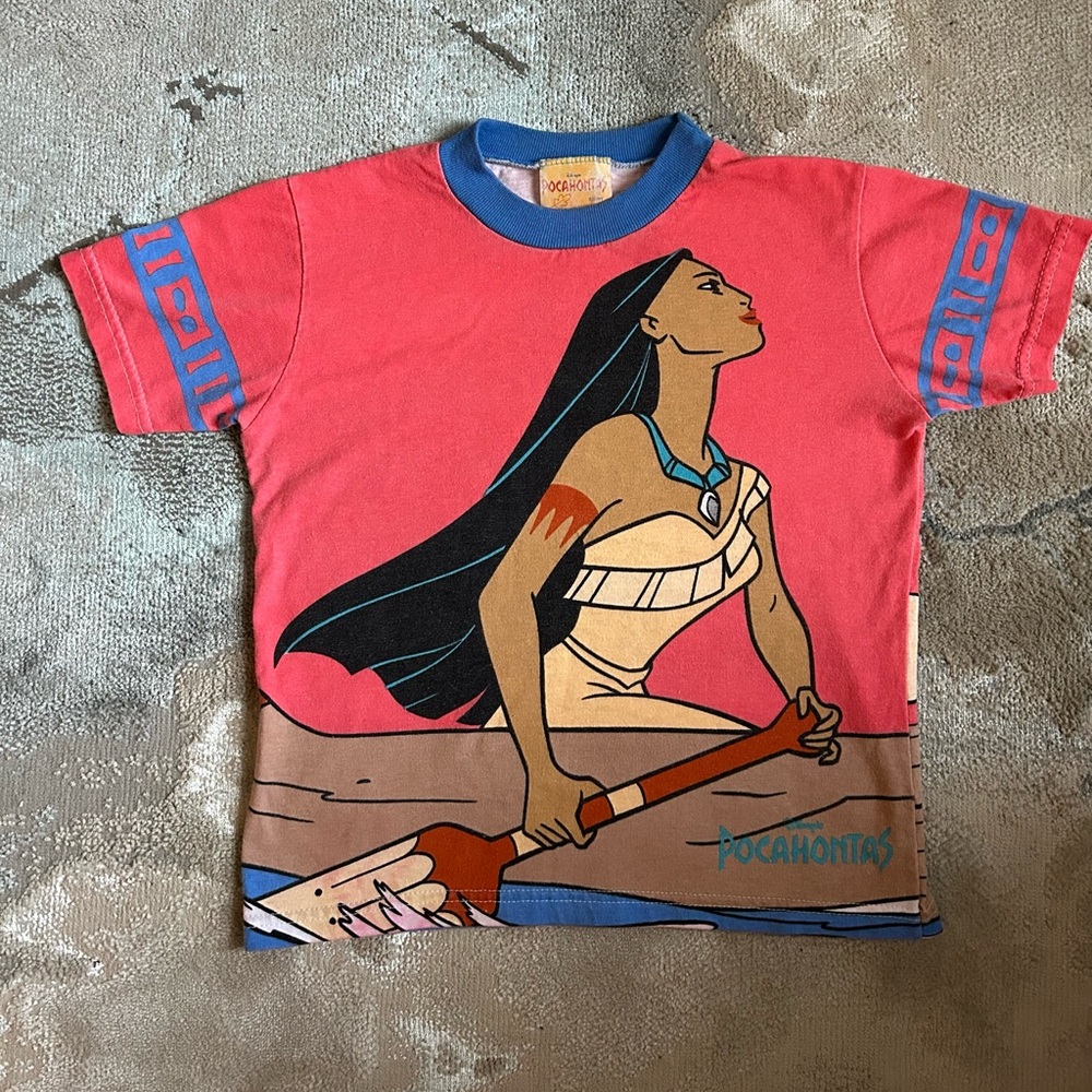 Women’s Vintage 90’s Disney Pocahontas T-Shirt / XXSmall/ Great Condition!